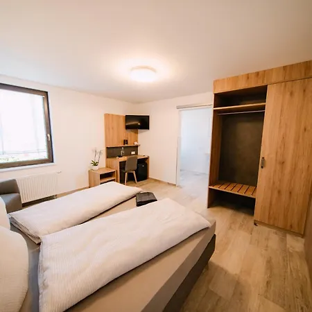 Silberzimmer Am Silbersee بيت ضيافة فرايبورغ